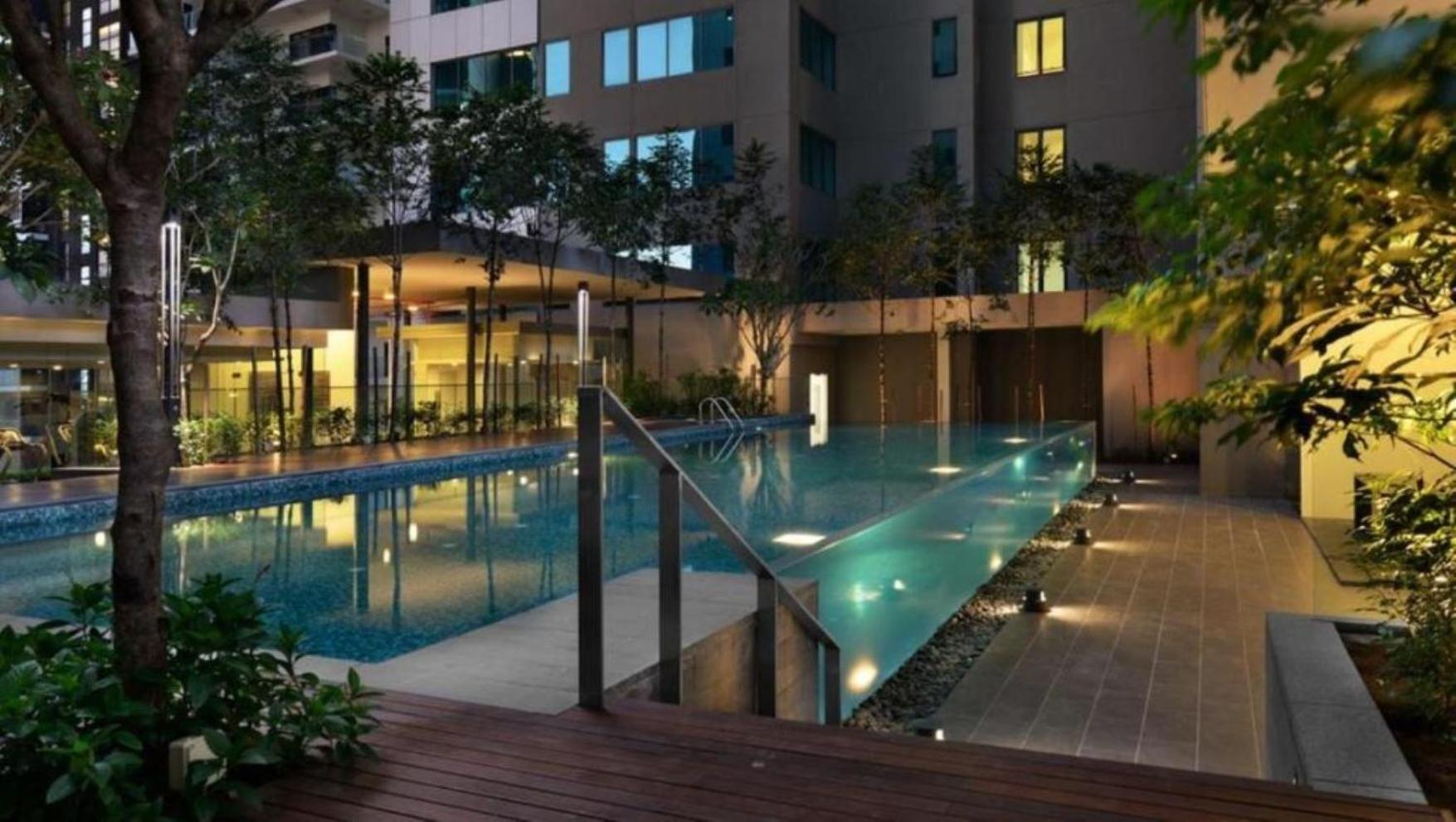 Mercu Summer Suites Klcc By Comfort Suites Куала Лумпур Екстериор снимка